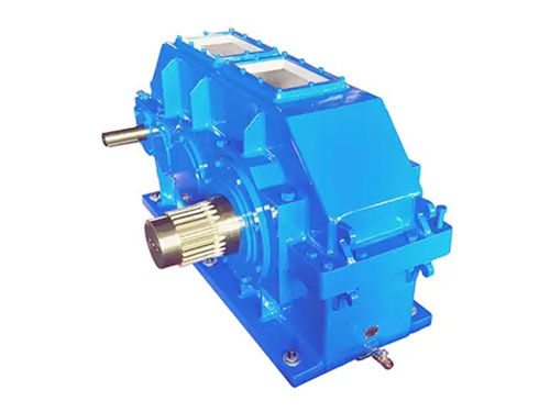 不同類型的硬齒面減速機在潤滑系統維護上有哪些特殊注意事項？